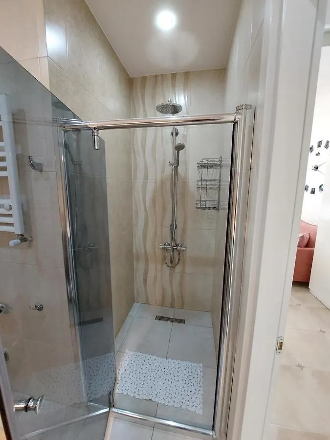 Apartments Near The Sea Port Of Batumi 0*,